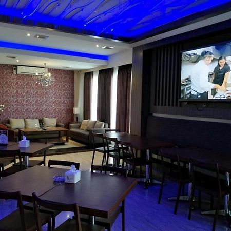 Octopuss Wellness Hotel & Spa Bentayan Bagian luar foto