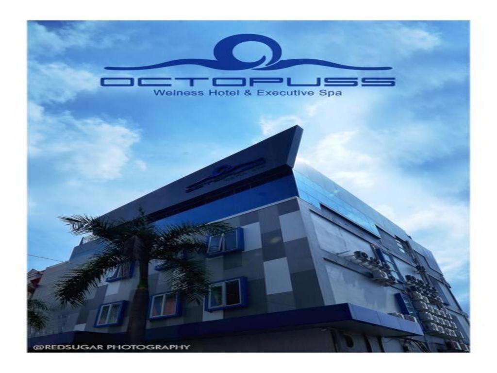 Octopuss Wellness Hotel & Spa Bentayan Bagian luar foto