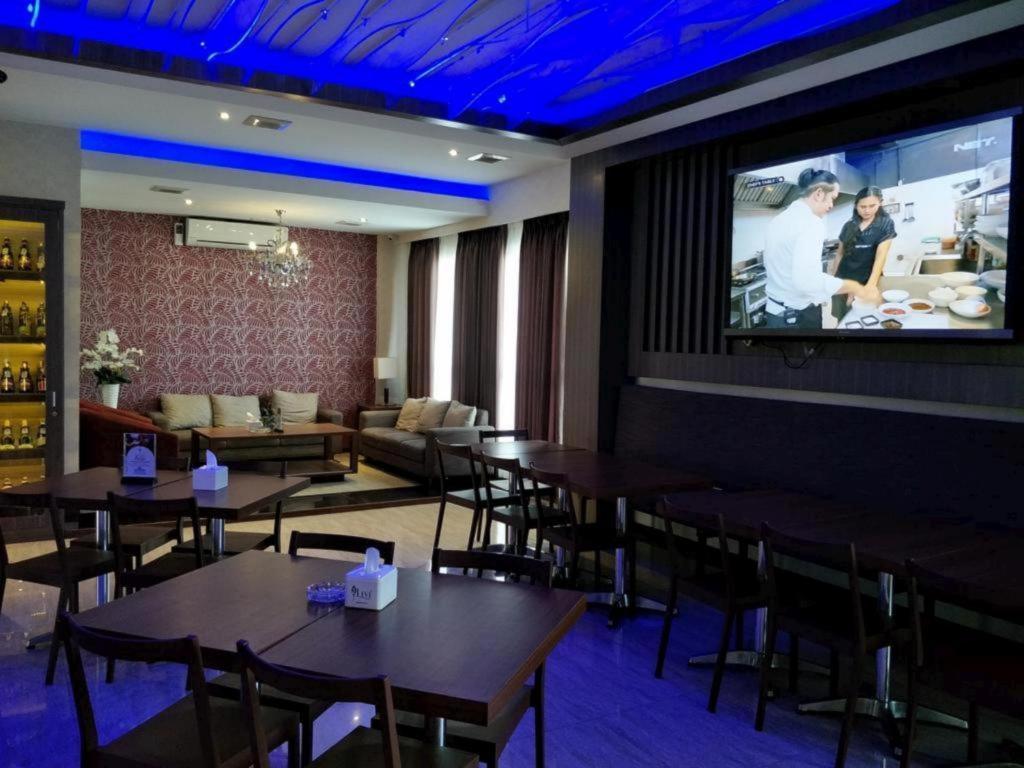 Octopuss Wellness Hotel & Spa Bentayan Bagian luar foto